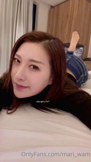 亚洲AV熟女国产一区二区i三区老婆自慰3